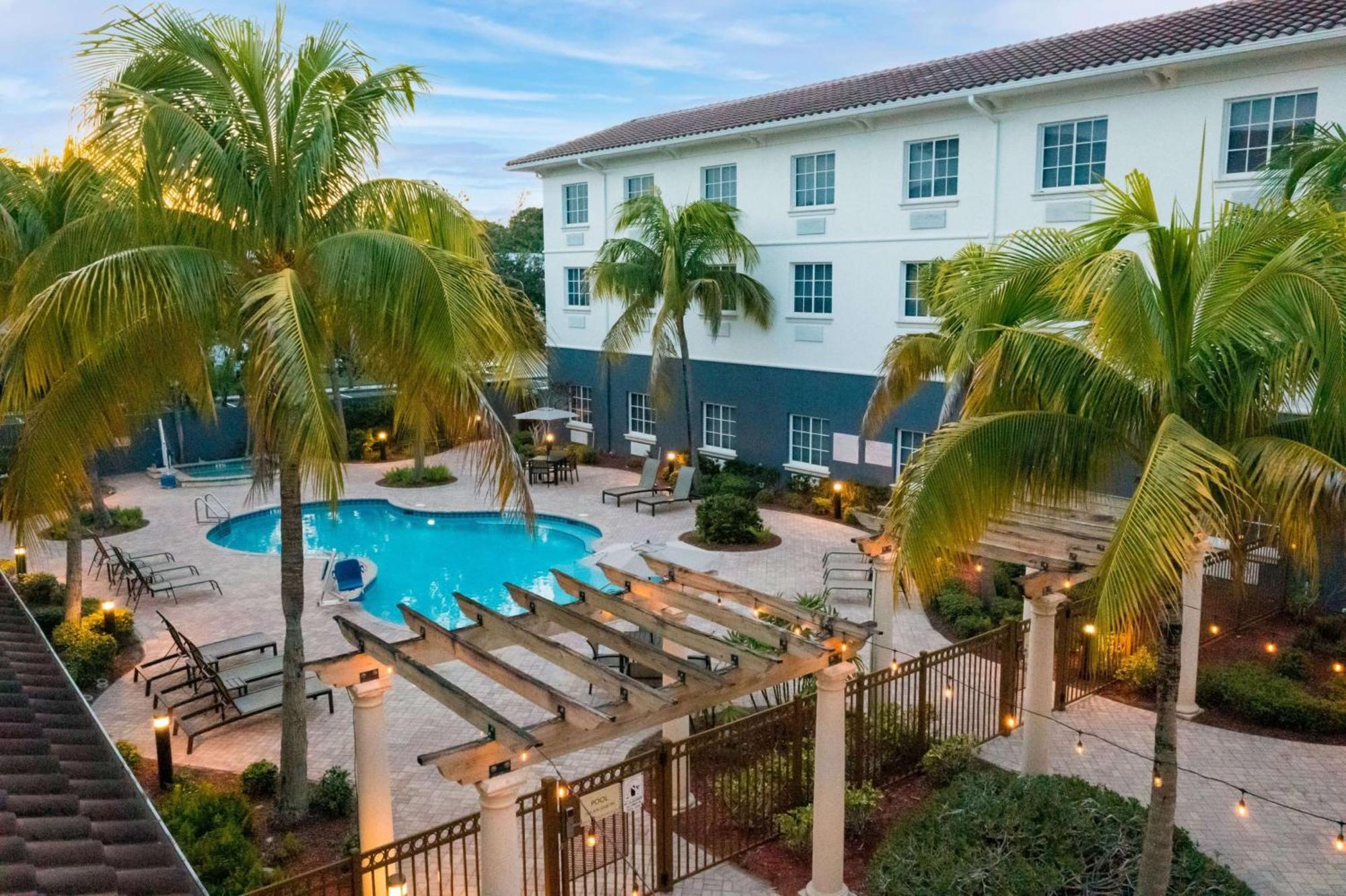 Hilton Garden Inn At Pga Village/Port St. Lucie מראה חיצוני תמונה
